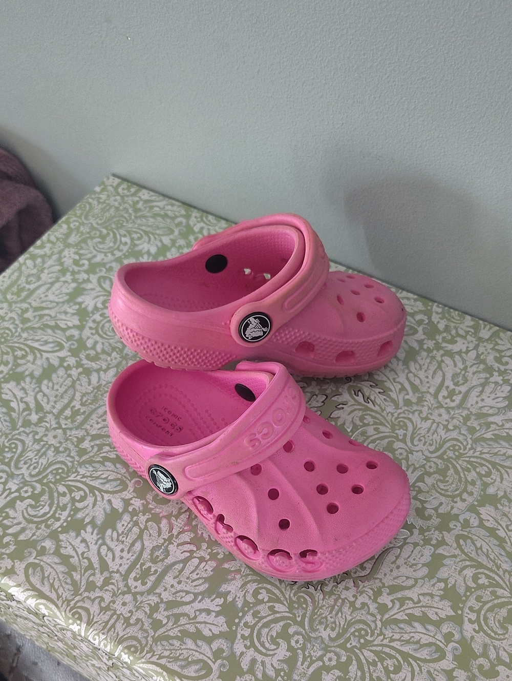 Crocs - Picture 2 of 5